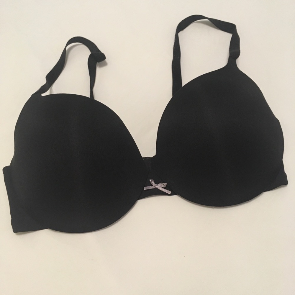 Warner’s Black Bra
